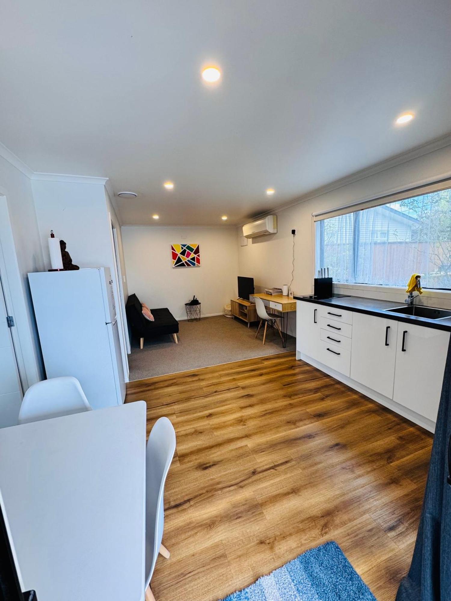 Modern 1 Bedroom Guest House Upper Hutt Exterior foto